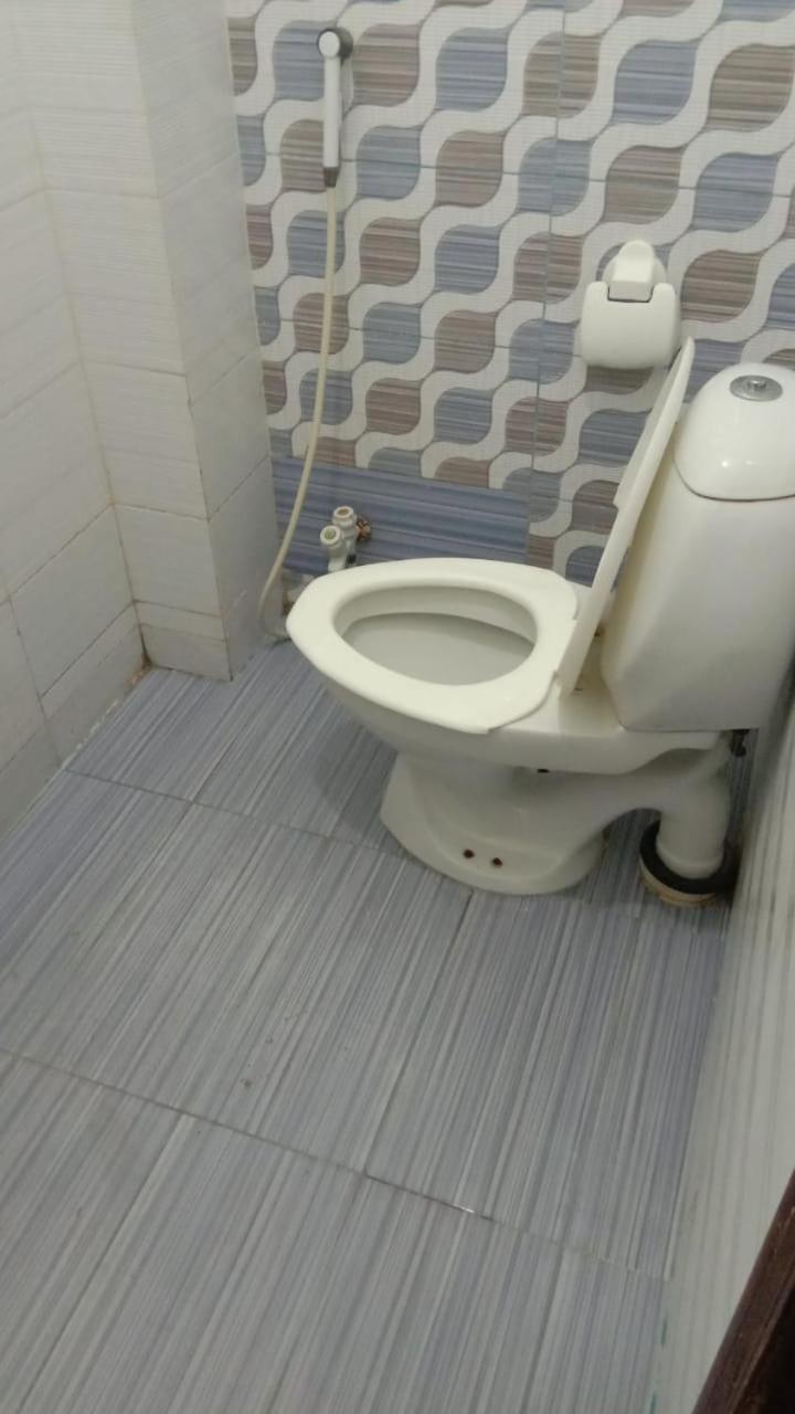 Goho Rooms Badar Karatschi Exterior foto
