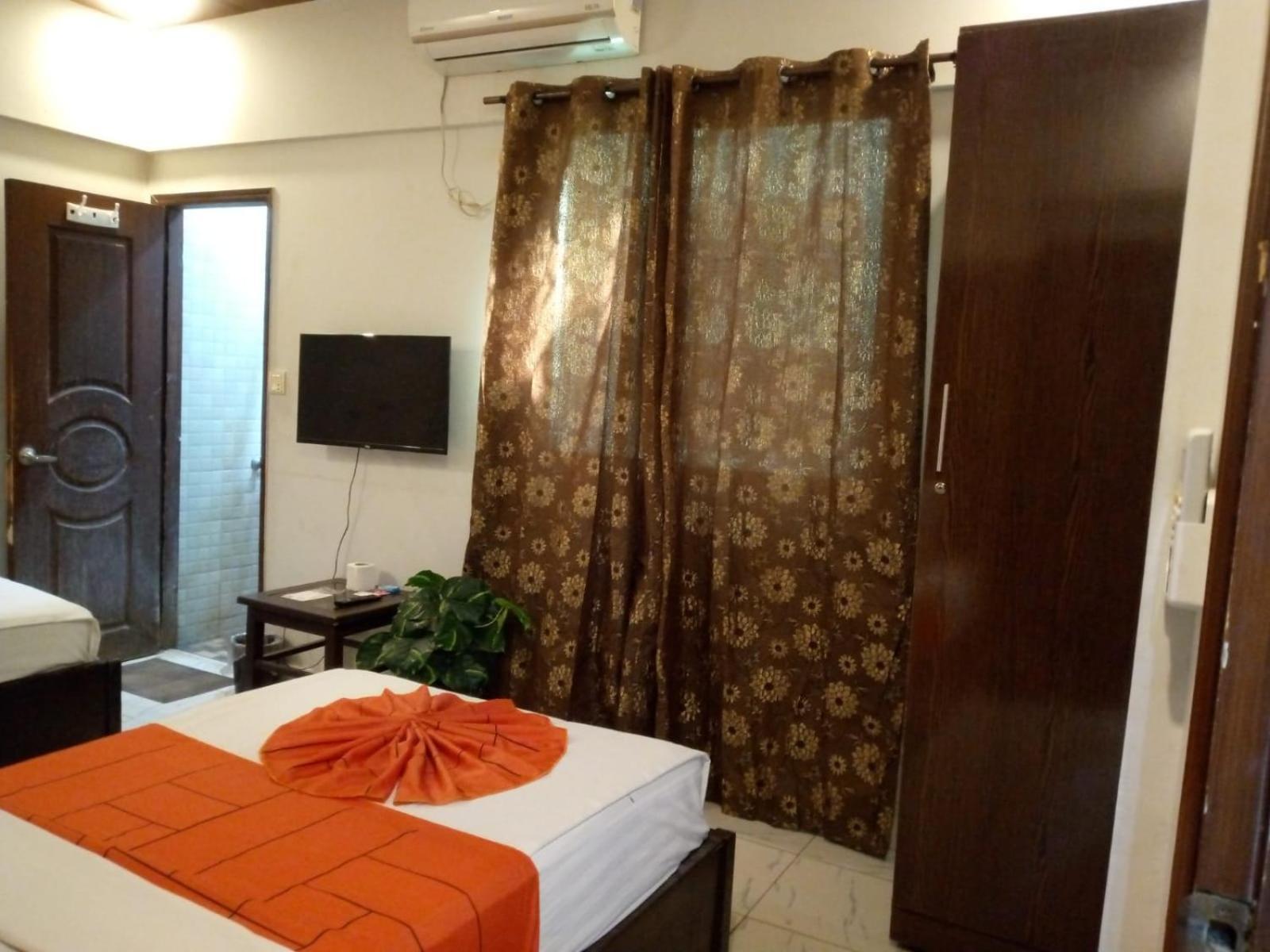 Goho Rooms Badar Karatschi Exterior foto