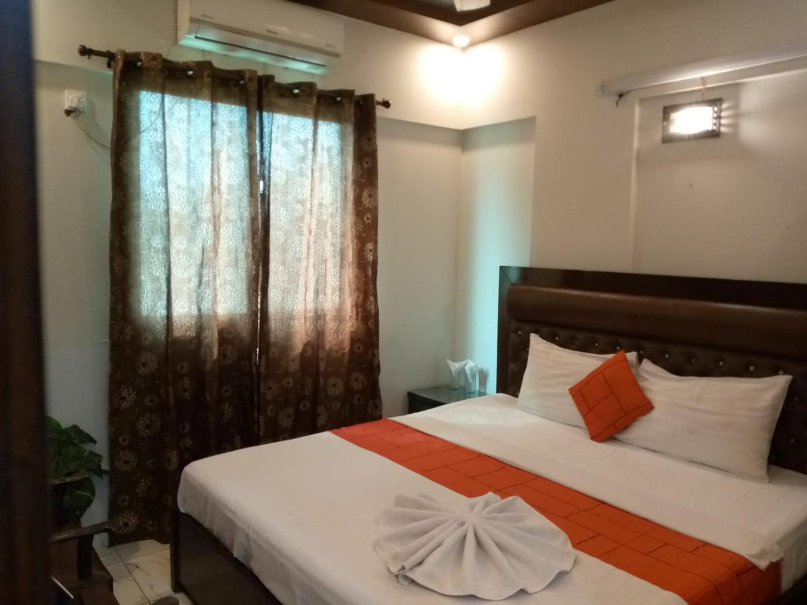 Goho Rooms Badar Karatschi Exterior foto